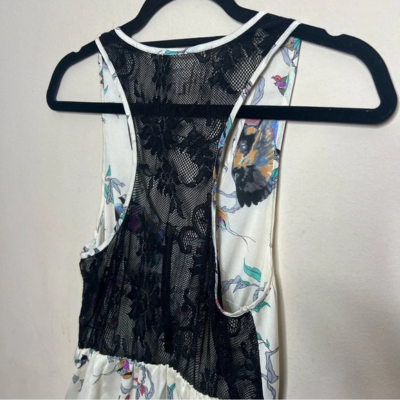 Pink Martini | Bird  Dress - Picture 4 of 4